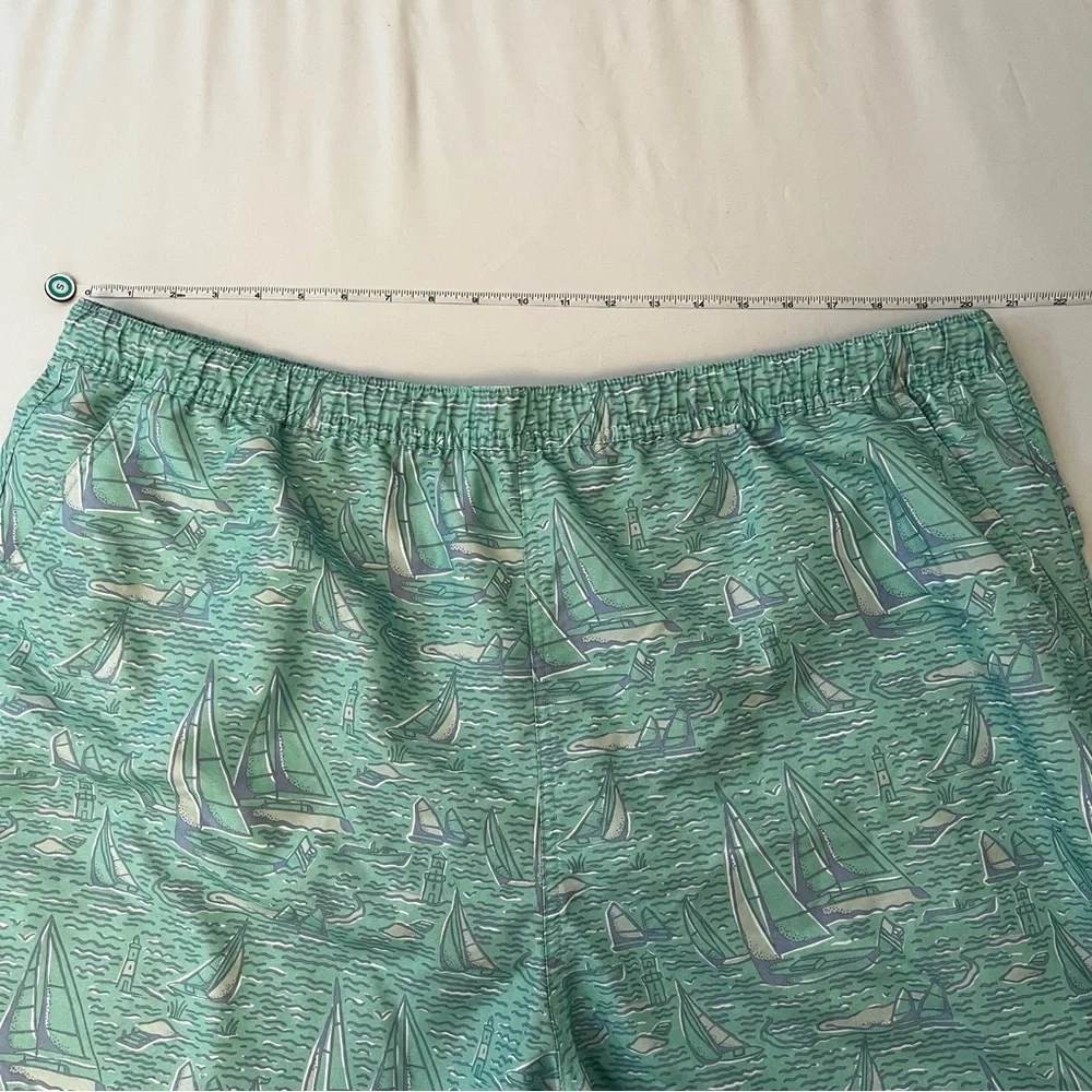 Vineyard Vines Men's Green Sailboat Swim Trunks Size XXL